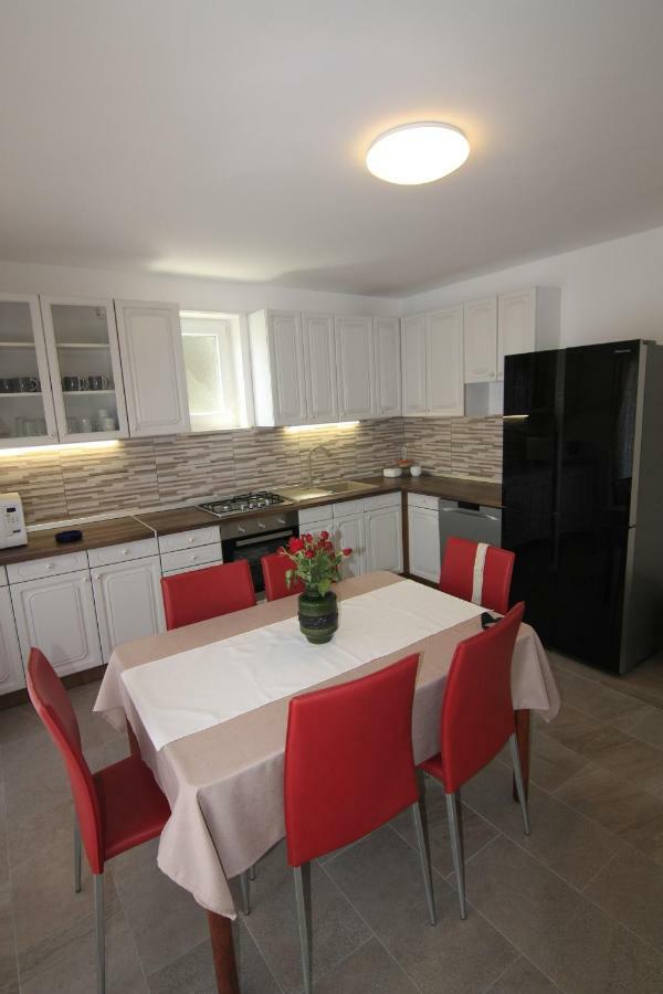 Apartmani Gordana Mali Lošinj Zewnętrze zdjęcie