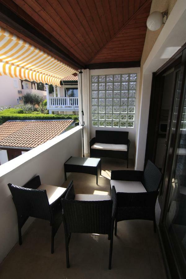 Apartmani Gordana Mali Lošinj Zewnętrze zdjęcie