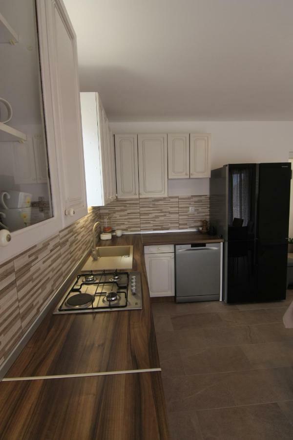 Apartmani Gordana Mali Lošinj Zewnętrze zdjęcie