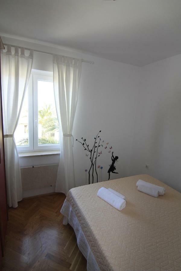 Apartmani Gordana Mali Lošinj Zewnętrze zdjęcie